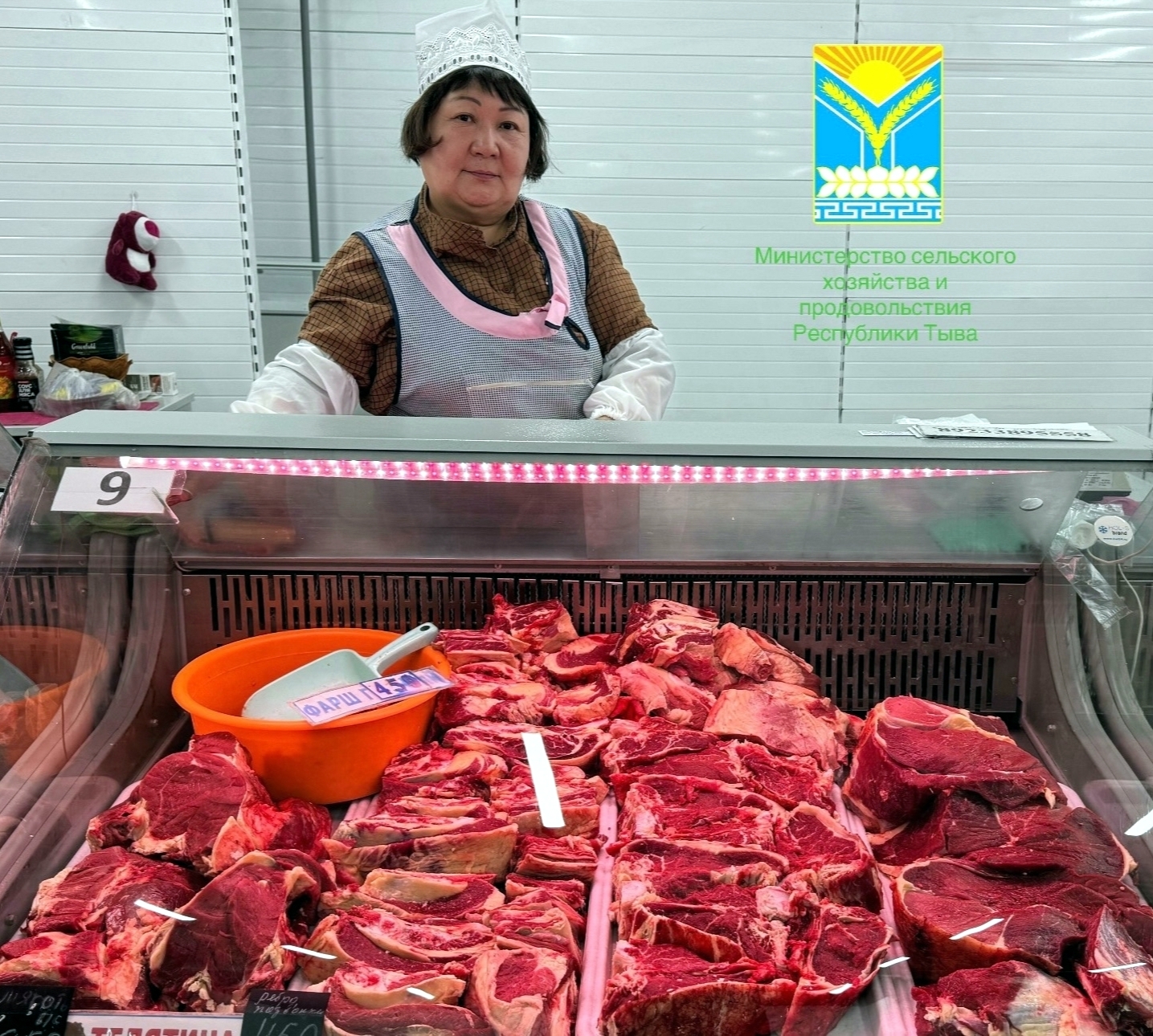 В эту субботу 29 ноября 2025 года вас ждет очередная ЯРМАРКА ВЫХОДНОГО ДНЯ!    Это возможность закупиться свежей натуральной продукцией по низким ценам и подготовить запасы на зиму!    Свежее мясо, колбасные изделия, мясные консервы, овощные консервы и многое другое – будут привезены сельхозтоваропроизводителями республики