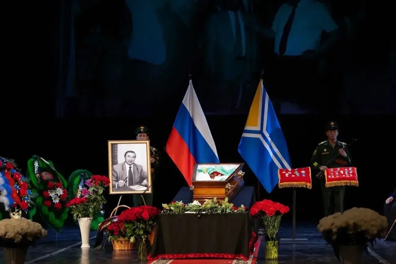 Сегодня проводили в последний путь первого Президента — Шериг-оола Дизижиковича Ооржака