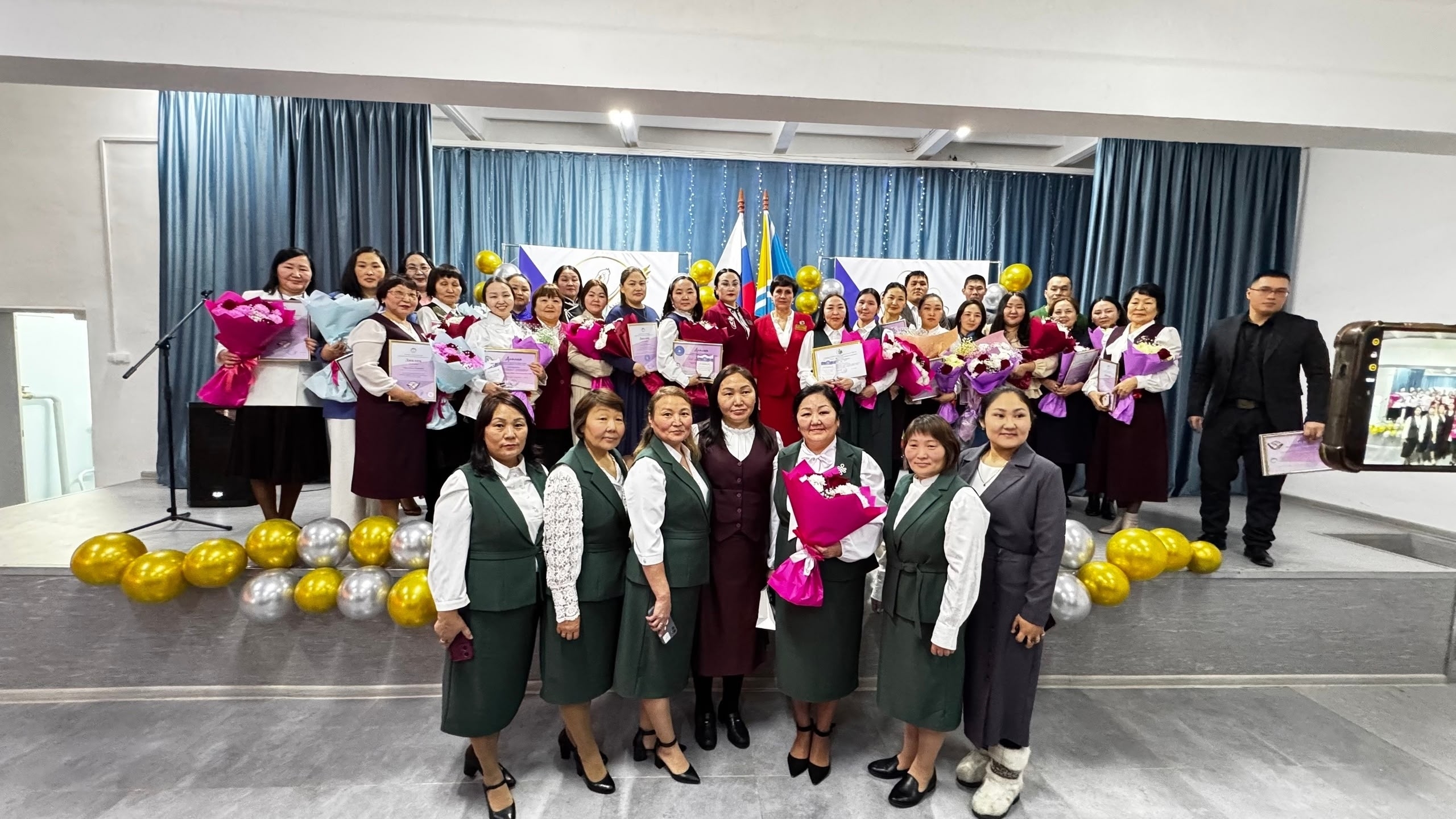 Итоги муниципального этапа конкурсов профессионального мастерства Чеди-Хольского кожууна 2026 года <p>Вчера в актовом зале "МБОУ Хову-Аксынской СОШ" прошло замечательное торжественное мероприятие, посвященное подведению итогов конкурсов профессионального 