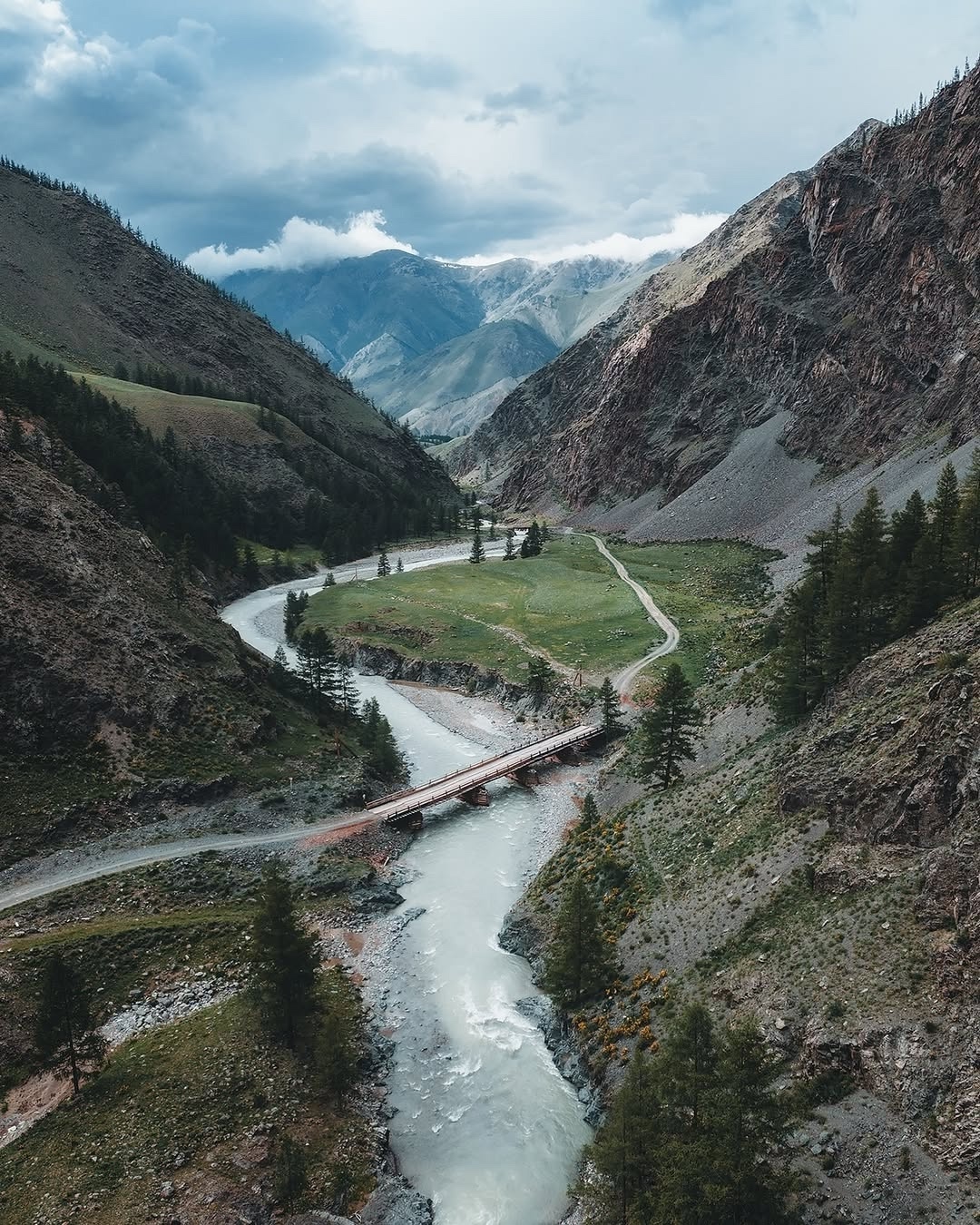 С началом новой рабочей недели! С началом новой рабочей недели!