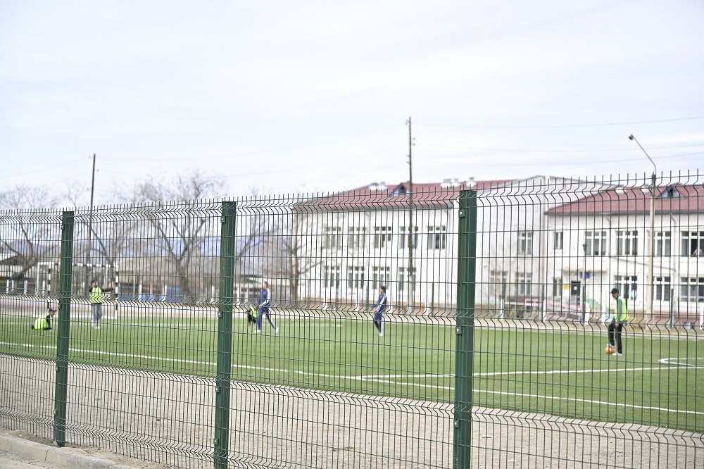 Владислав Ховалыг посетил образовательные учреждения города Шагонара