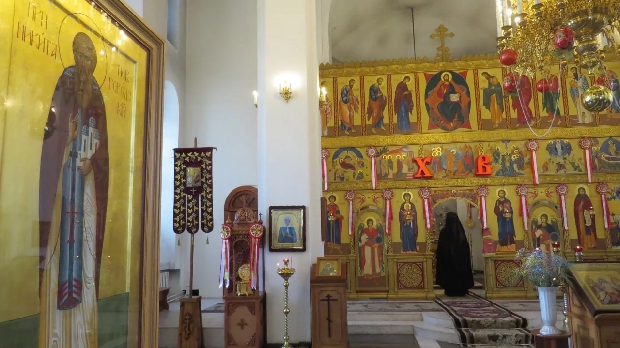 Владислав Ховалыг поздравил жителей Тувы с Воскресением Христовым