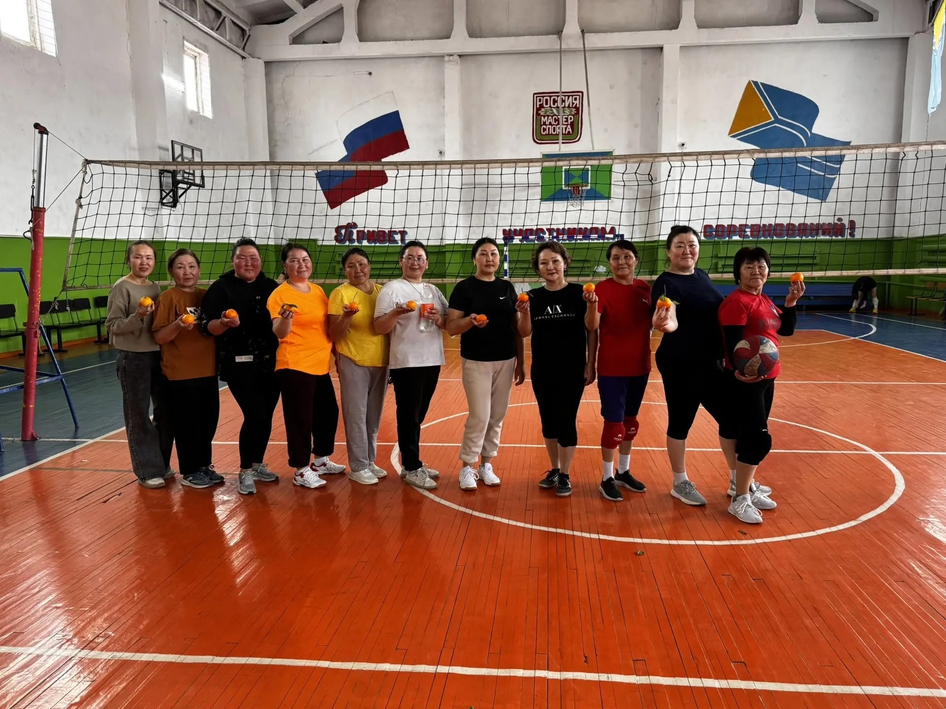 День здоровья в Овюрском кожууне<p>Глава муниципального района - Председатель Хурала представителей Овюрского кожууна Анай-Хаак Лопсан-Серен поздравила членов Совета женщин с