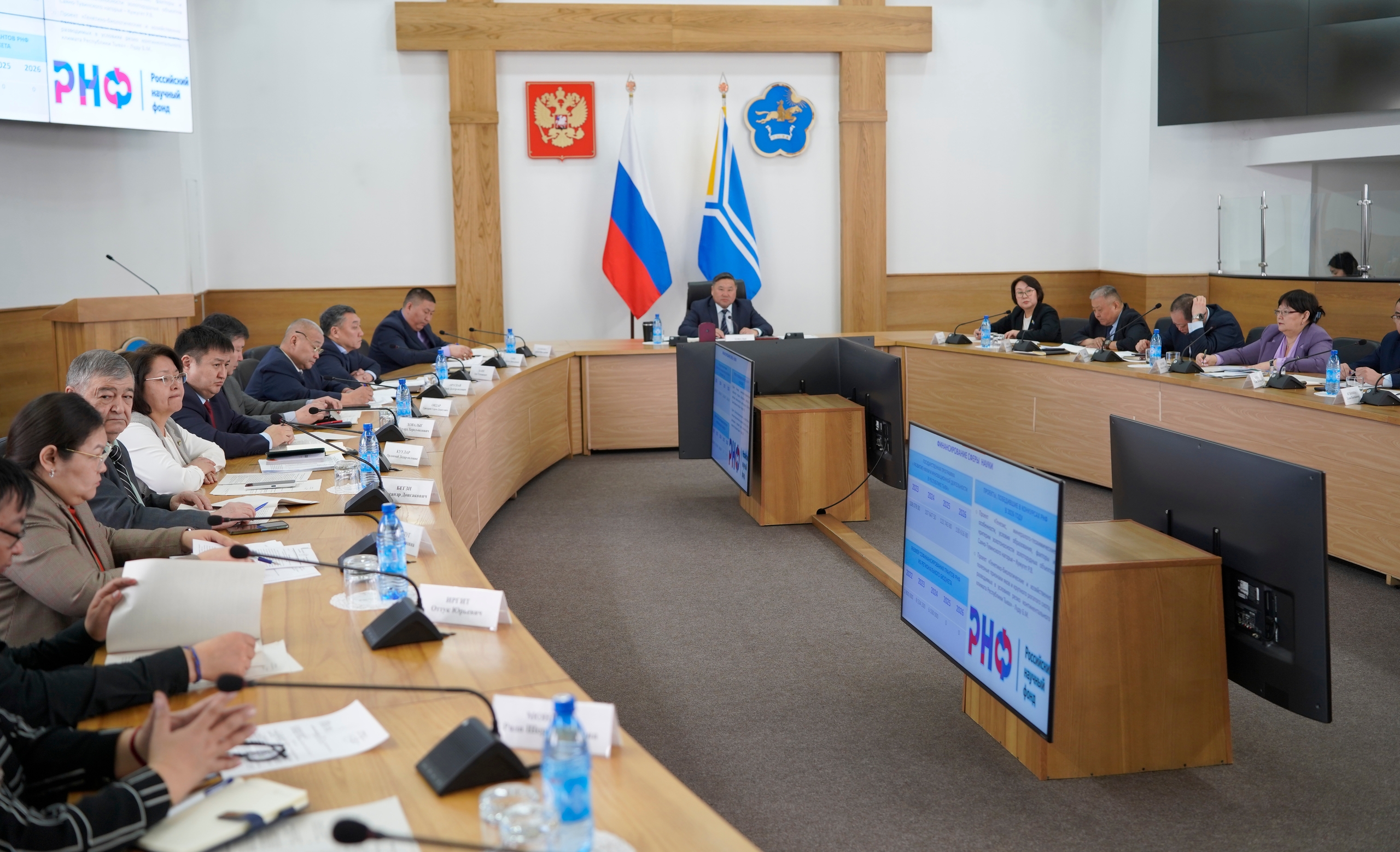 В правительстве Тувы прошло очередное заседание Совета по науке и научно-технической политике при Главе республики