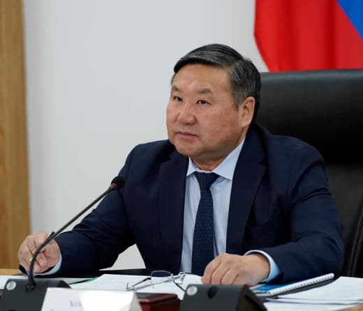 Владислав Ховалыг