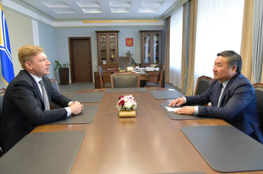 Владислав Ховалыг