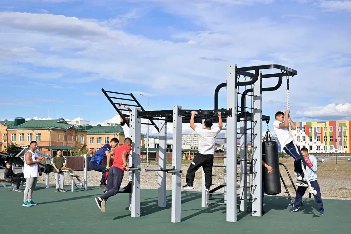В 2026 году в Туве установят 10 новых уличных тренажерных площадок