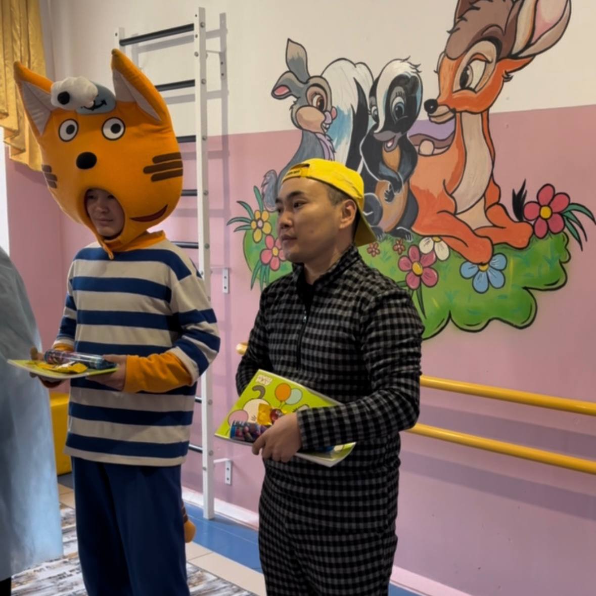 Активисты «Добрых Сердец Тувы» привезли улыбки детям Дерзиг-Аксынского дома-интерната Активисты «Добрых Сердец Тувы» привезли улыбки детям Дерзиг-Аксынского дома-интерната