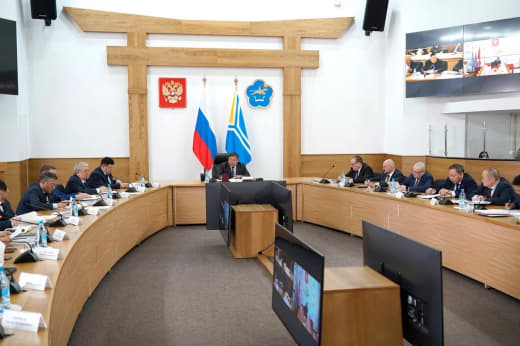 Владислав Ховалыг