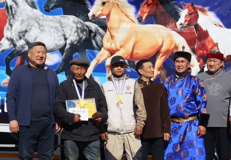 ЧАДААНАГА ХХХIII-КҮ АЪТ ЧАРЫЖЫНЫҢ СЕЗОНУН АЖЫТКАН