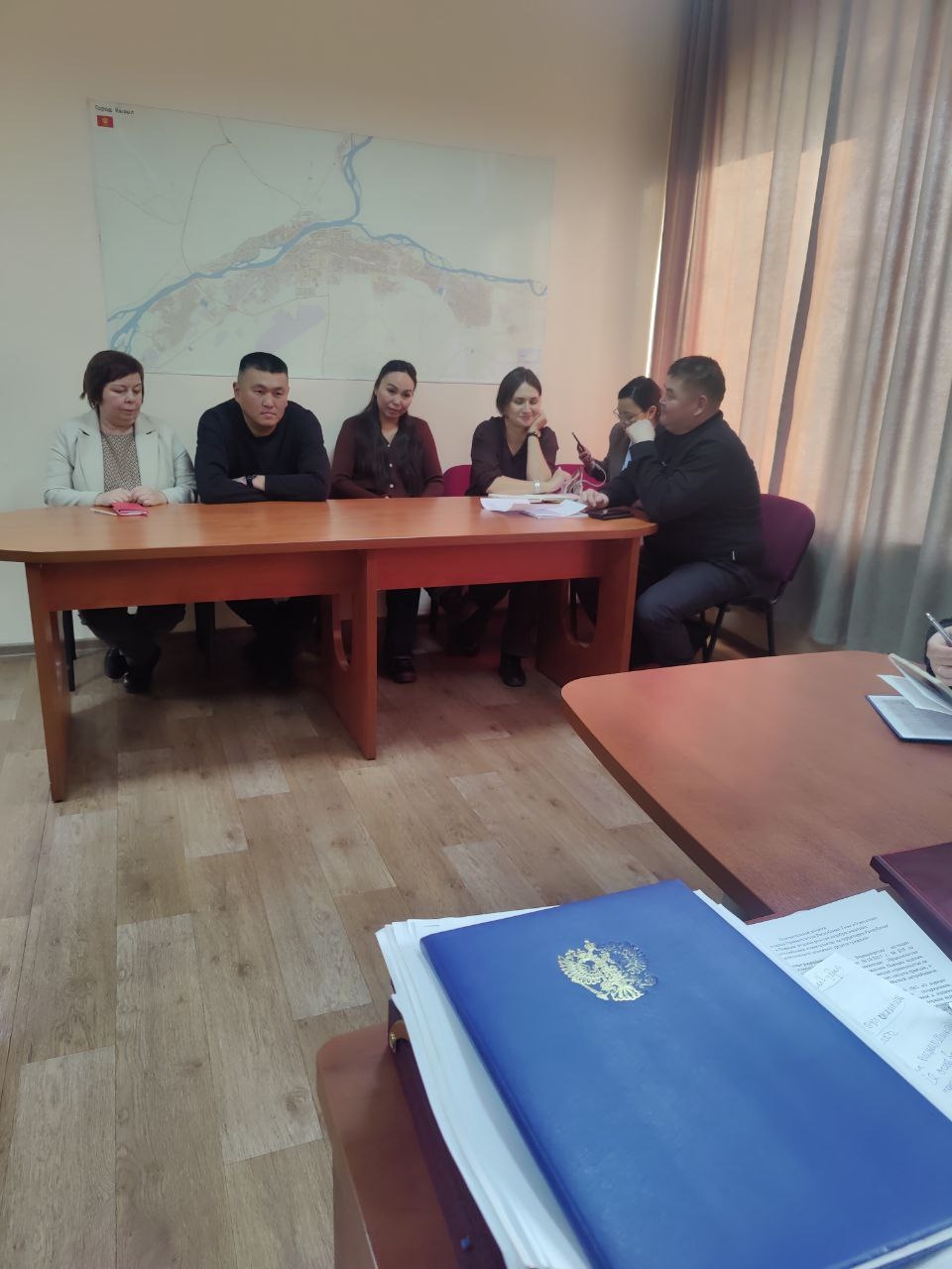 Заместителем руководителя Службы государственной жилищной инспекции и строительного надзора Республики Тыва Ооржаком К.М. проведено рабочая встреча с представителями управляющих организаций, товариществ собственников жилья республики, предметом обсуждения