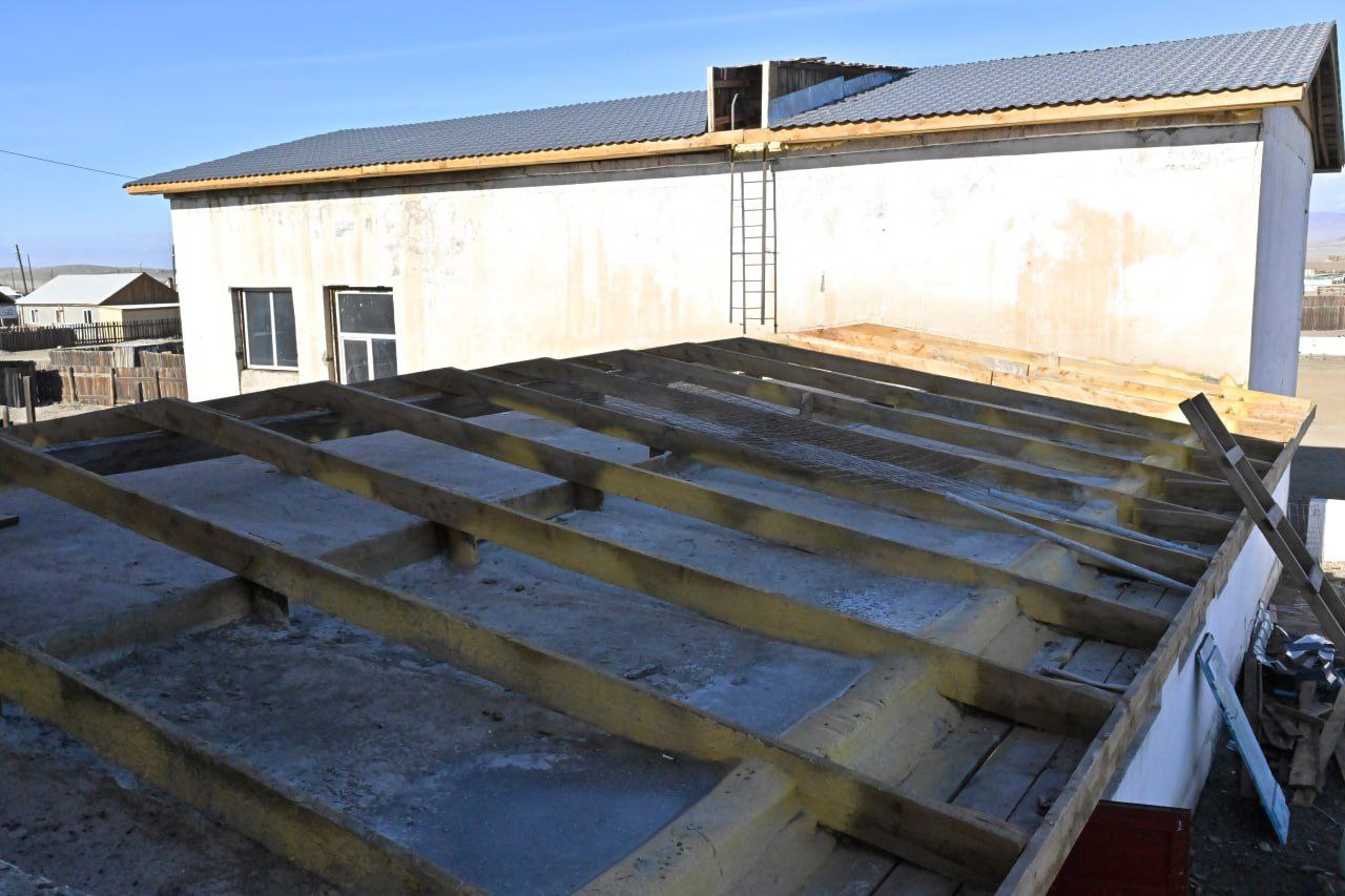 Глава Тувы проинспектировал ход капитального ремонта Дома культуры в селе Бай-Даге Глава Тувы проинспектировал ход капитального ремонта Дома культуры в селе Бай-Даге