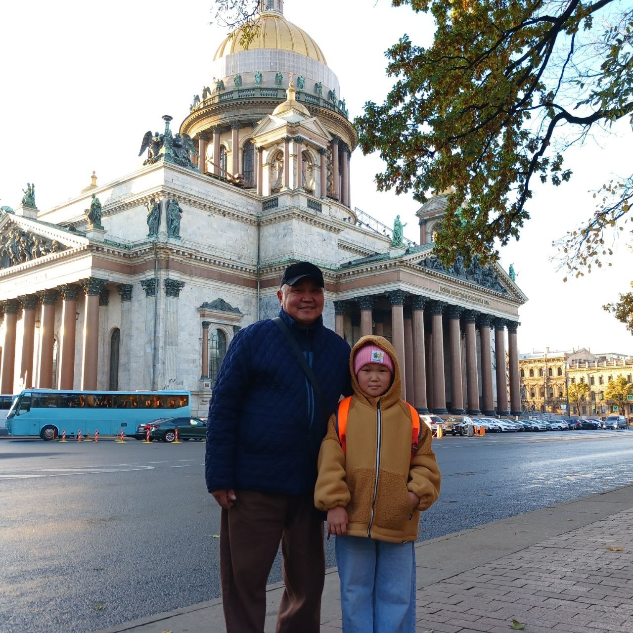 Ко дню отца участники фотоконкурса "С папой интересно" Ко дню отца участники фотоконкурса "С папой интересно"