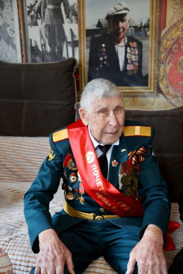 Ветеран Великой Отечественной войны из Тувы Георгий Абросимов отметил 100 лет