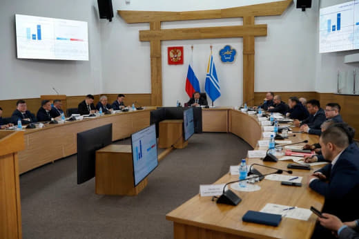 Владислав Ховалыг
