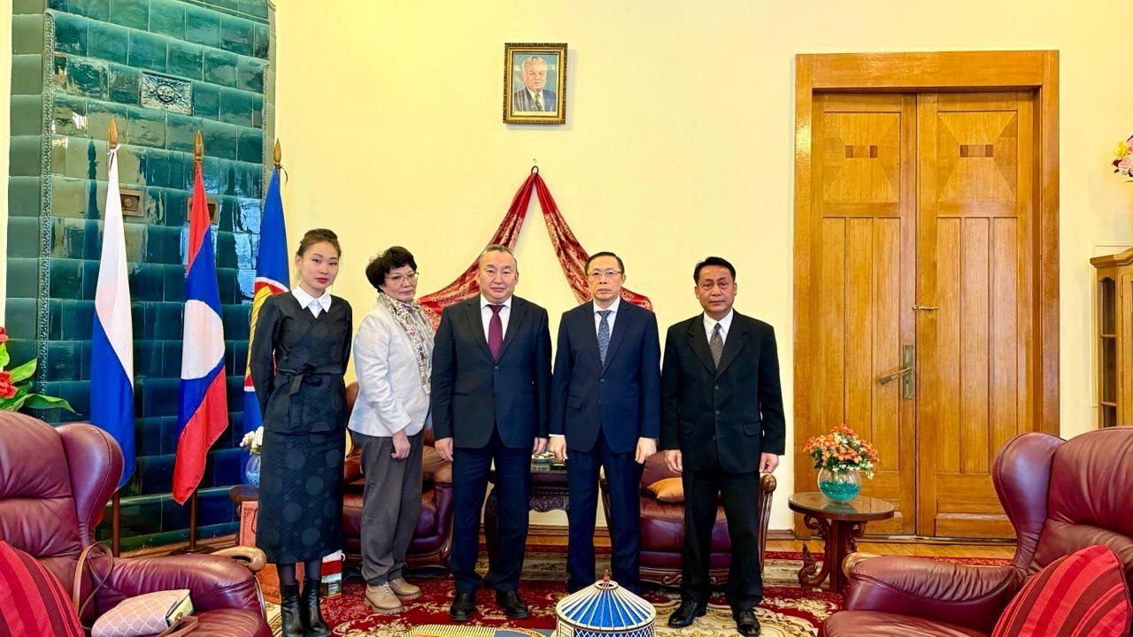 Полпредство Тувы пригласило Посольство Лаоса на Международный буддийский форум