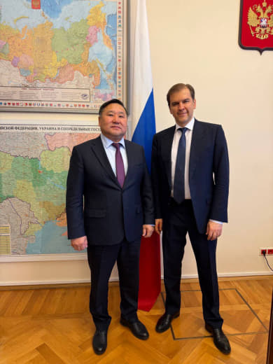 Владислав Ховалыг