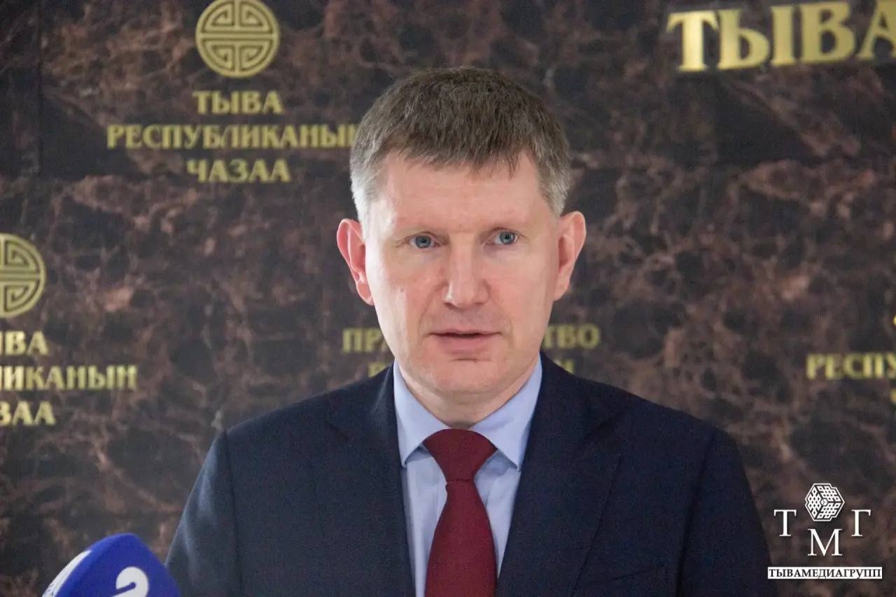 Максим Решетников: сочетание федеральных мер поддержки позволяет Тыве ускорять запуск инвестпроектов<p>Министр экономического развития России Максим Решетников провел в Кызыле совещание по социально-экономическому развитию Тувы