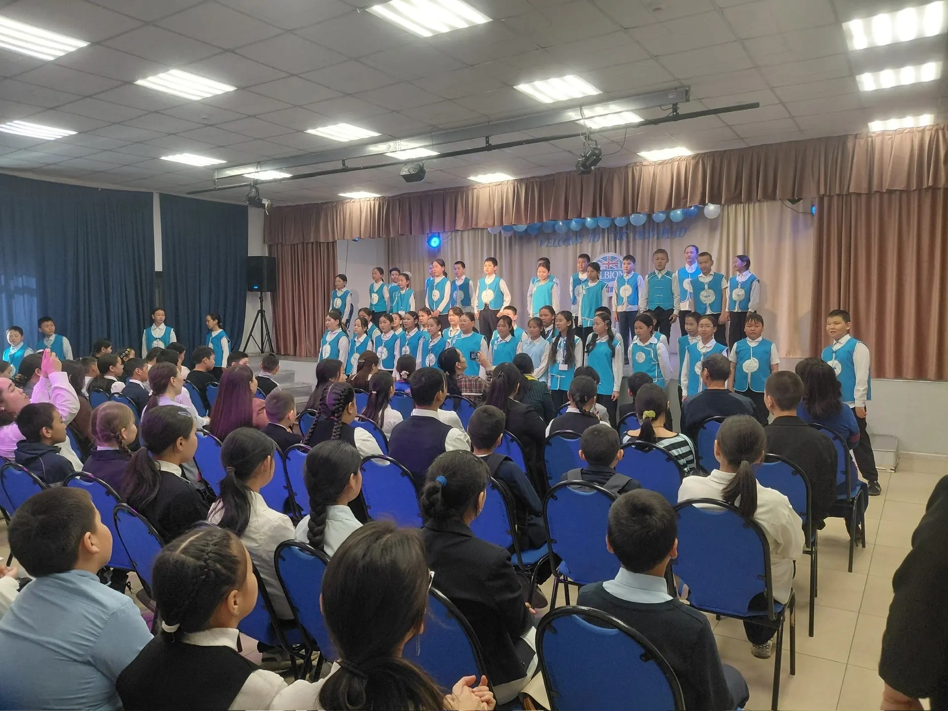 В Туве завершилась региональная олимпиада школьников по английскому языку «ALBION»