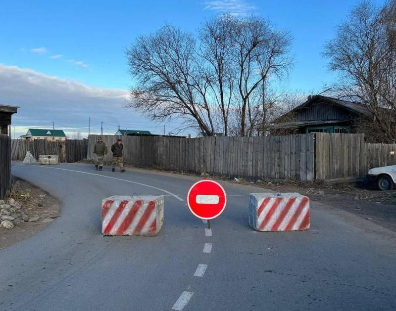 Опасная дорога по ул.Шоссейная перекрыта! Опасная дорога по ул.Шоссейная перекрыта!