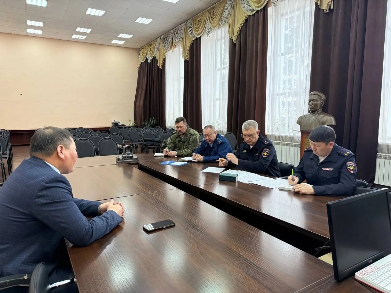 Вчера 5 марта т