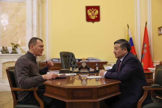 Владислав Ховалыг