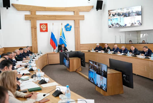 Владислав Ховалыг
