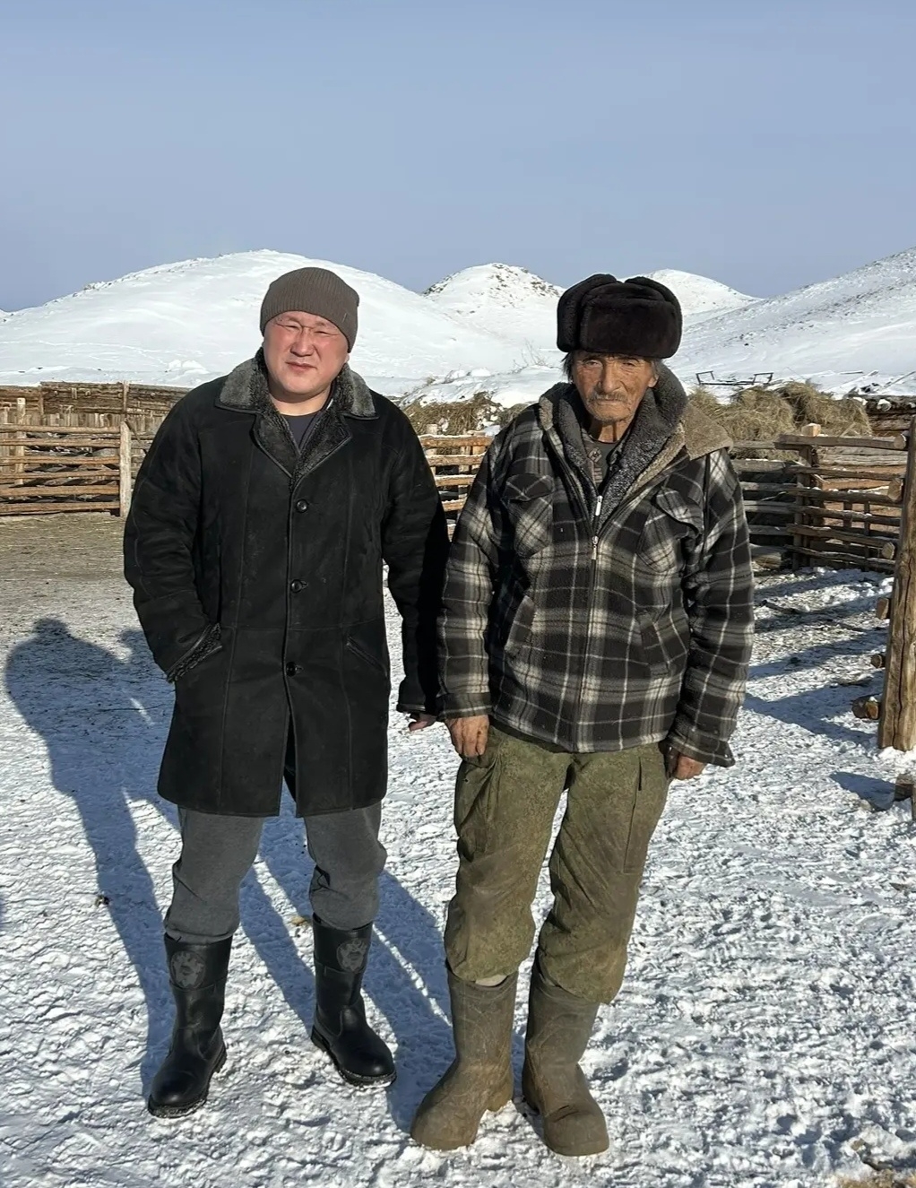 Кыш орту чедип, сооктарның күштүг хүннеринде малчыннарның кыштап олурары онза хайгааралда