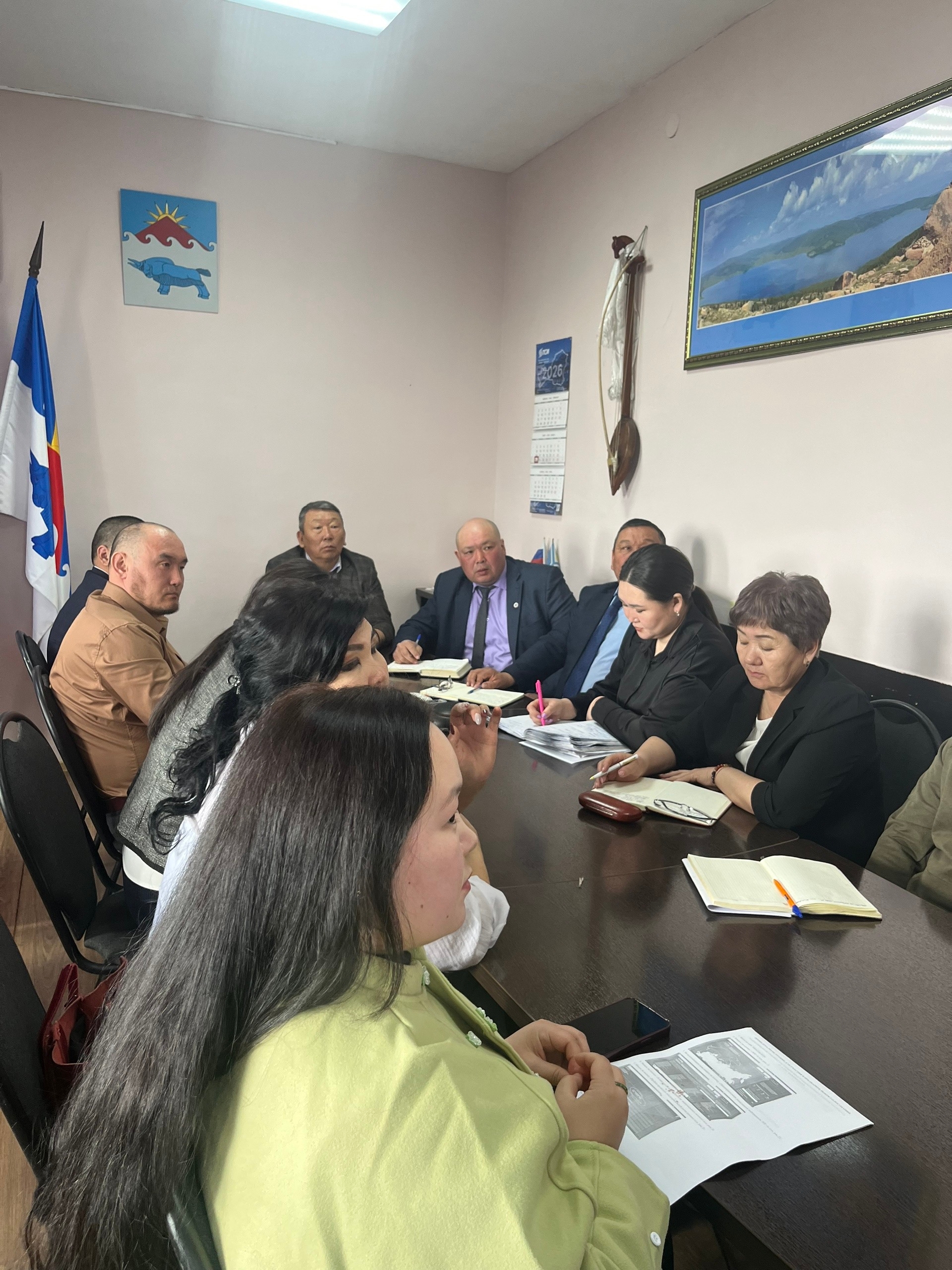 На сегодняшнем очередное, еженедельном аппаратном совещании председателя администрации О