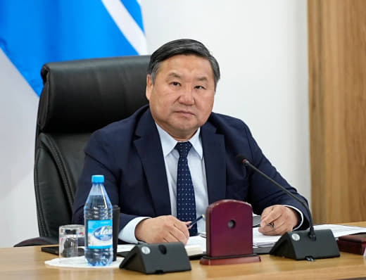 Владислав Ховалыг