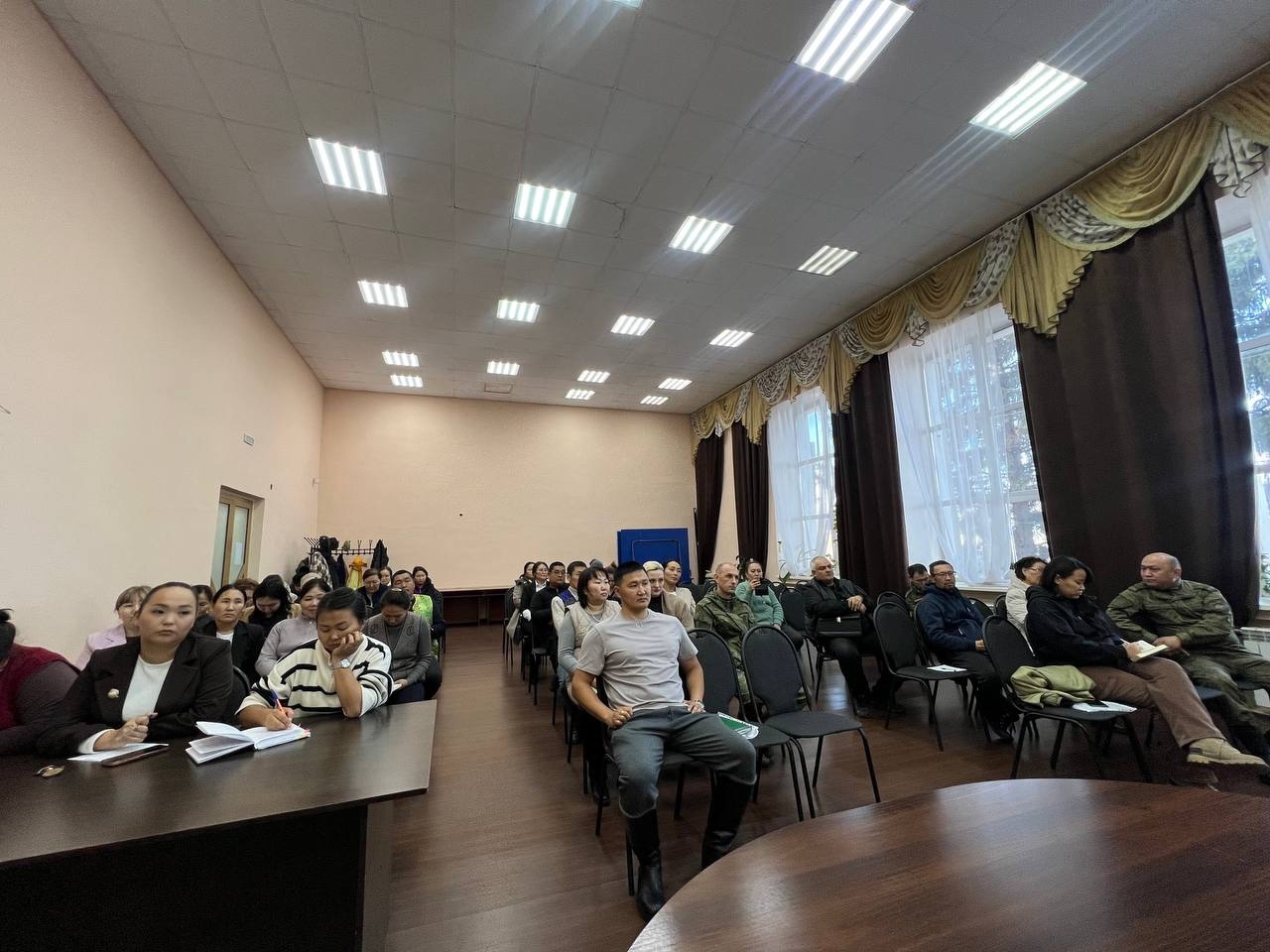 Консультации бизнес-десанта — в Бай-Хааке