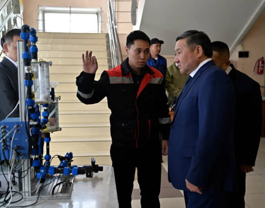 Владислав Ховалыг