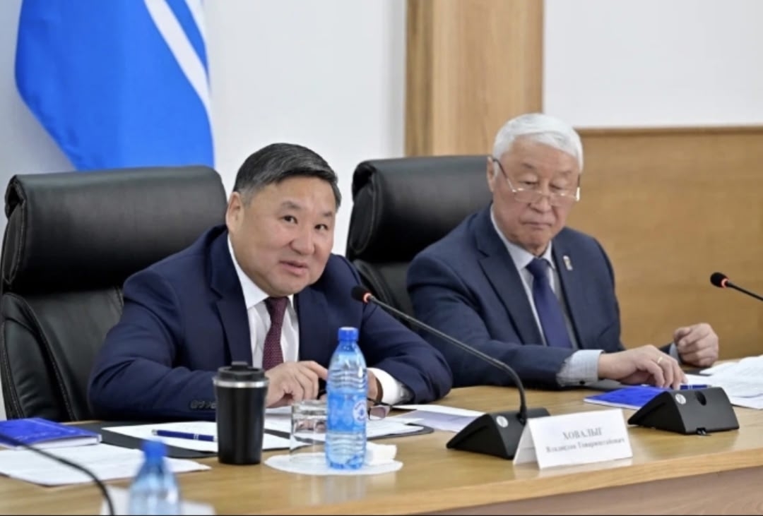 Основные тезисы с выступления Главы Тувы Владислава Ховалыга с отчетом о деятельности Правительства республики в 2025 году<p>Выступая с отчетом, руководитель региона также затронул результаты деятельности за последние пять лет