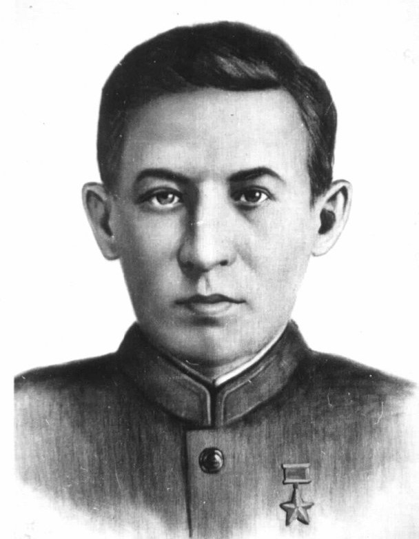 Сегодня исполняется 100 лет со дня рождения Героя Советского Союза Михаила Артемьевича Бухтуева, уроженца Тоджинского района Республики Тыва